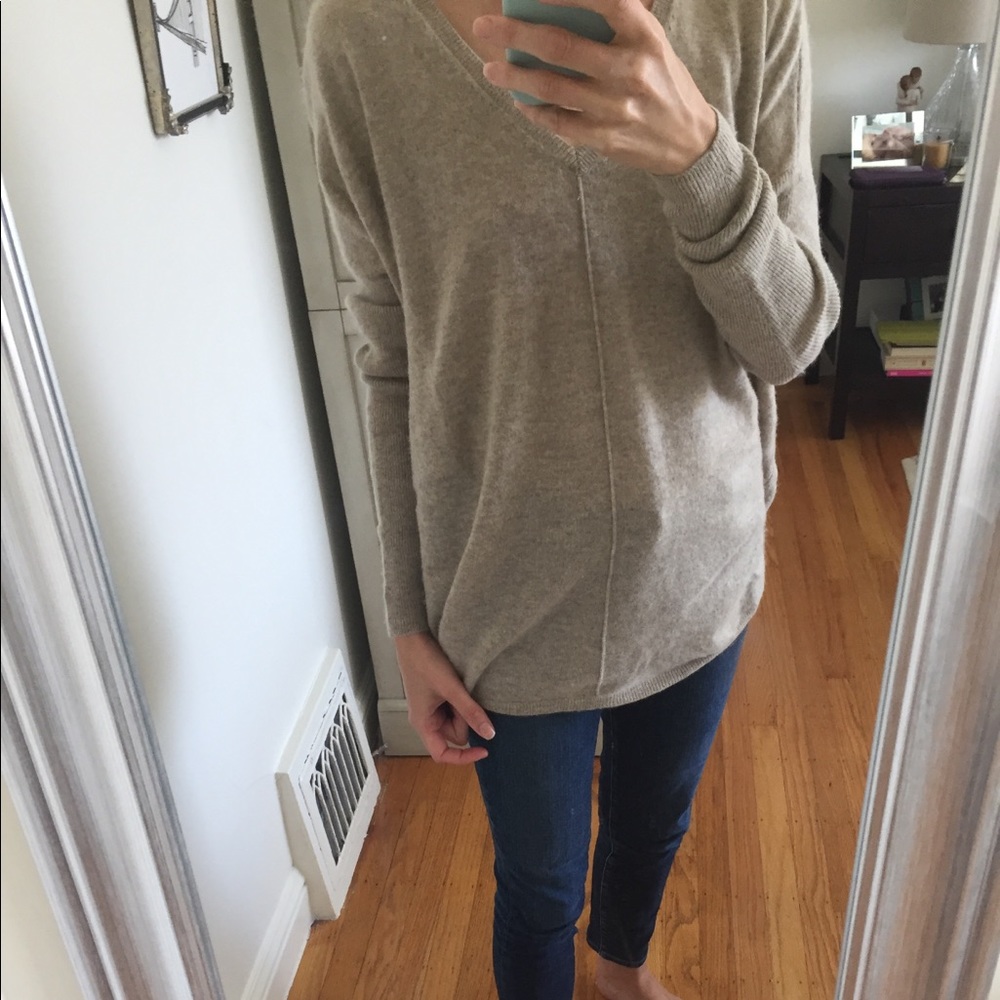 Vince 100% Cashmere Sweater